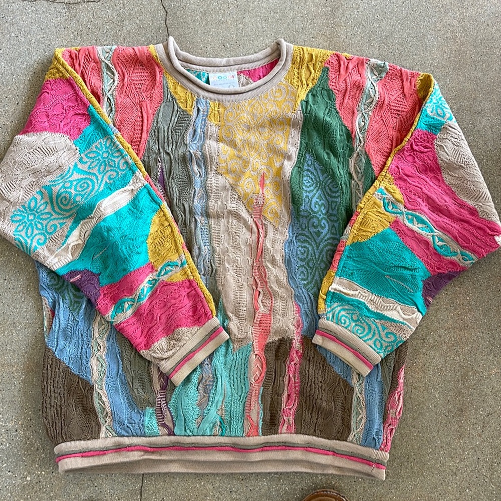 Coogi mens XLT sweater